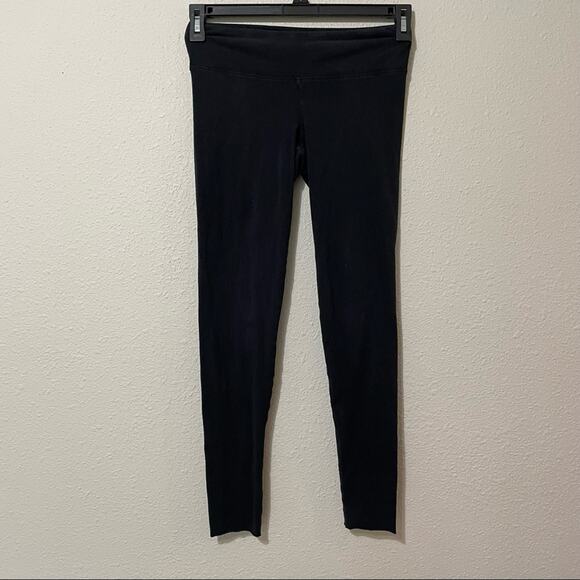 TNA Aritzia Black Ankle Length High Rise Leggings Womens S Yoga Pants Gorpcore - Picture 1 of 5